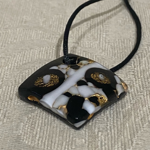 Vintage Pendant Necklace - Picture 5 of 13